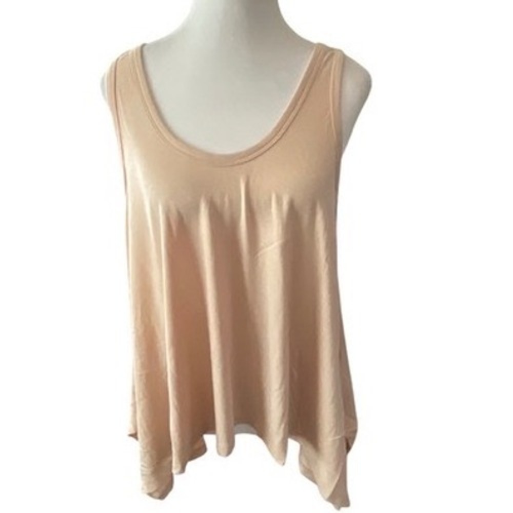 Zenana Outfitters Peach Scoop Neck Sharkbite Hem Flowy Tank Top Womens SM